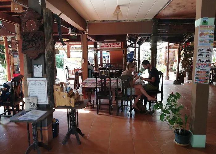 Chian House